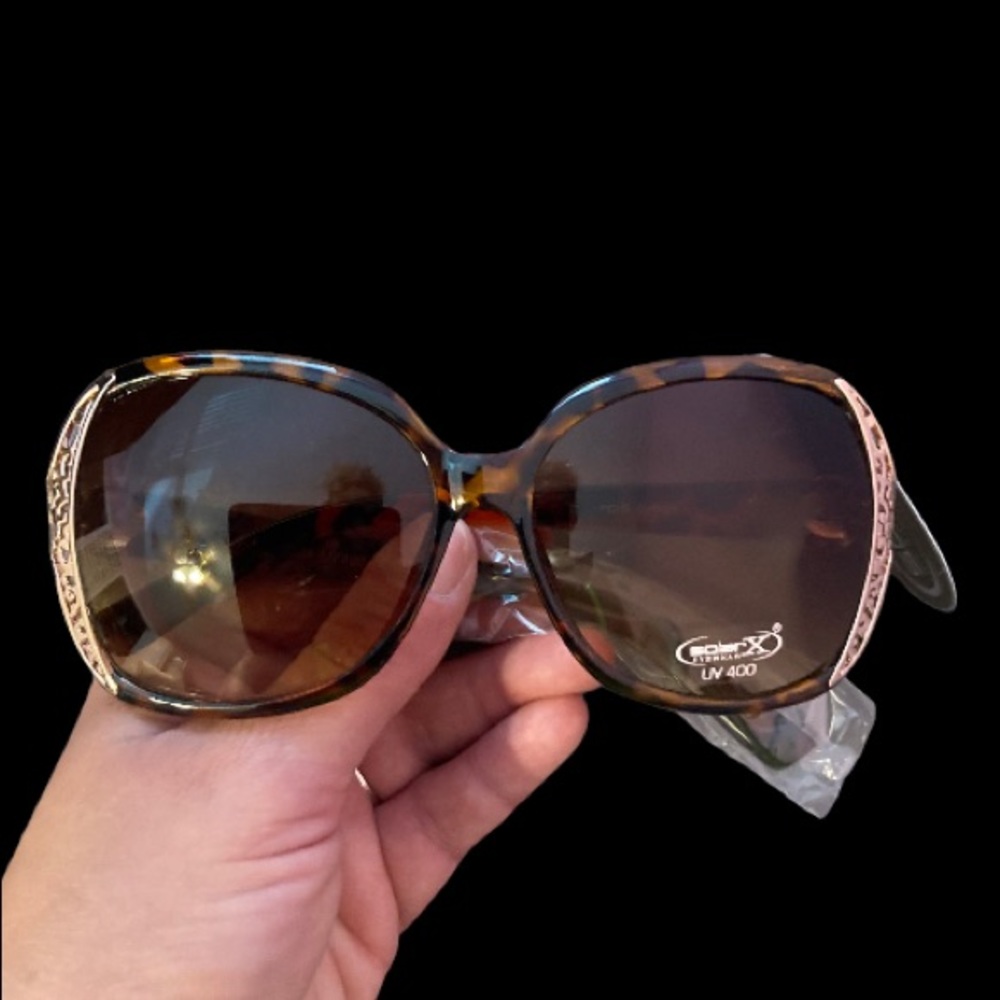 Brand New womens sunglasses